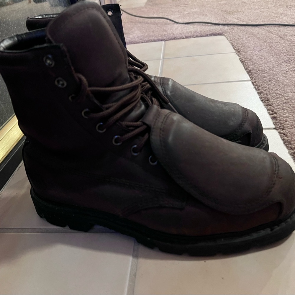 WORX Red Wing Shoes, Men’s Size 10 Brown Leather Boots, Metatarsal Protection